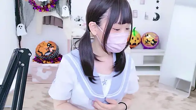 x-naru-x online show from October 27, 2025, 3:57 pm