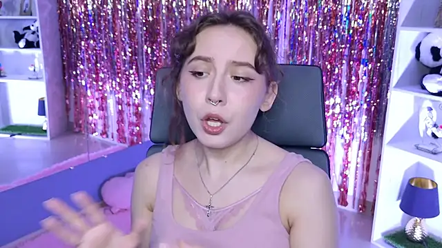 JasmineMilko online show from March 23, 2026, 5:07 am