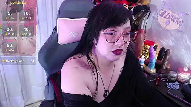 LiloMoon69 online show from October 12, 2025, 1:45 pm