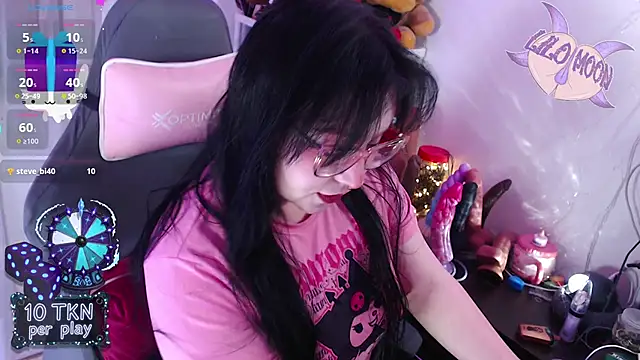 LiloMoon69 online show from January 5, 2026, 5:27 pm