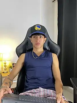 Snapshot of _CamiloBass chatting on July 12, 2026, 9:48 pm CamiloBass online show from July 12, 2026, 9:48 pm