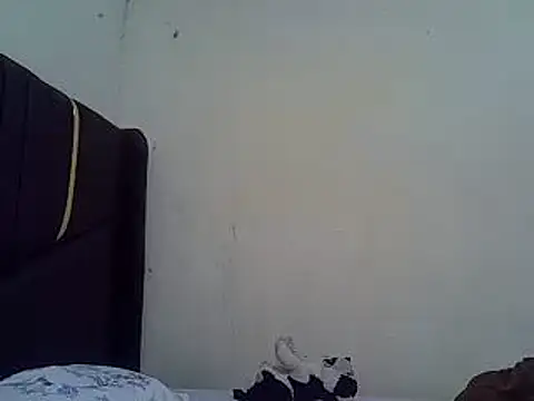 Snapshot of pretty_vivy chatting on March 6, 2025, 8:41 am pretty vivy online show from March 6, 2025, 8:41 am