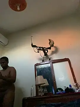 Snapshot of anubi0880 chatting on December 8, 2024, 11:24 am anubi0880 online show from December 8, 2024, 11:24 am