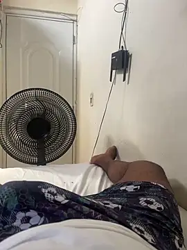 Snapshot of anubi0880 chatting on February 24, 2026, 7:26 pm anubi0880 online show from February 24, 2026, 7:26 pm