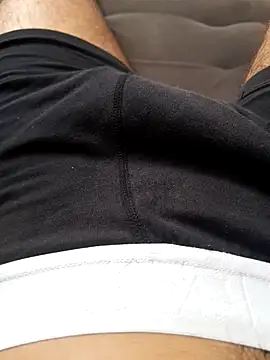 Snapshot of cizarkio chatting on February 7, 2025, 4:14 pm cizarkio online show from February 7, 2025, 4:14 pm