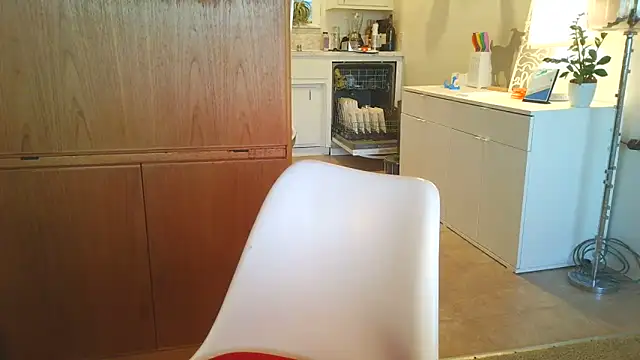 Snapshot of costanza7070 chatting on February 1, 2026, 1:37 am costanza7070 online show from February 1, 2026, 1:37 am