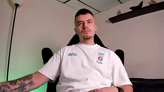 james connor2 online show from February 4, 2026, 7:31 pm