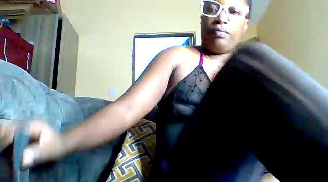 Chiky Nurse online show from February 11, 2025, 6:33 pm