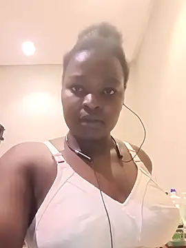 Snapshot of Yours_faithfully1 chatting on November 9, 2025, 11:36 am Yours faithfully1 online show from November 9, 2025, 11:36 am