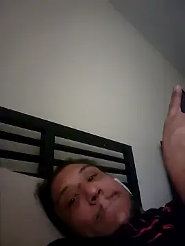 Snapshot of Wildherb244 chatting on December 3, 2024, 7:17 pm Wildherb244 online show from December 3, 2024, 7:17 pm