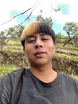 FlpGmz online show from October 2, 2025, 9:07 pm