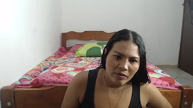 Snapshot of Cleopatracute_ chatting on August 10, 2026, 2:29 am Cleopatracute online show from August 10, 2026, 2:29 am