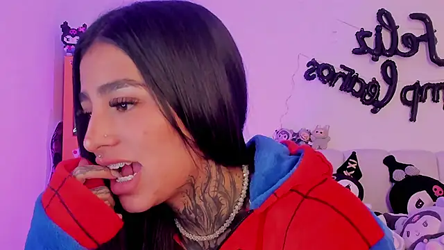 shadowcatt  online show from January 11, 2026, 12:50 am