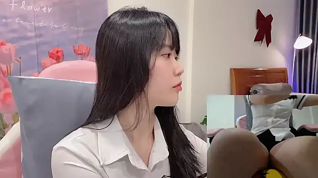 -rosiie- online show from March 19, 2025, 3:41 am