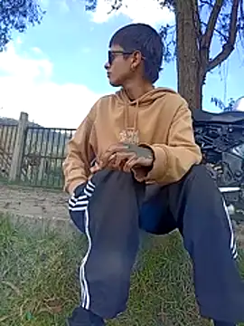 Cuervo maniaco online show from January 13, 2026, 5:06 pm