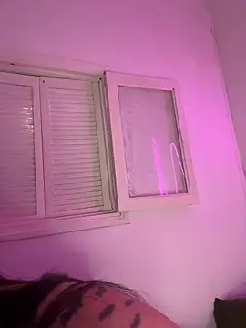 Snapshot of Mizztikaa chatting on February 14, 2026, 8:42 pm Mizztikaa online show from February 14, 2026, 8:42 pm