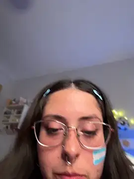 Snapshot of Mizztikaa chatting on June 28, 2026, 2:29 am Mizztikaa online show from June 28, 2026, 2:29 am