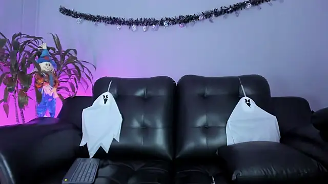 Rob saenz  online show from October 18, 2025, 3:47 pm