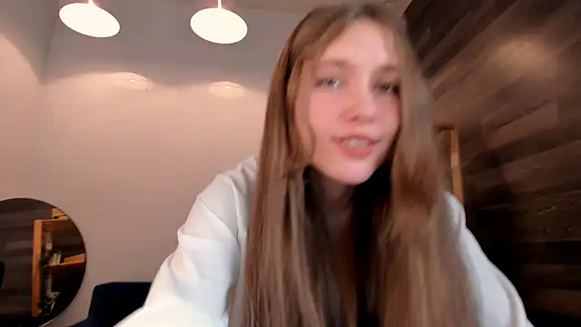 Snapshot of MaryannSoftt chatting on October 22, 2025, 3:55 pm MaryannSoftt online show from October 22, 2025, 3:55 pm