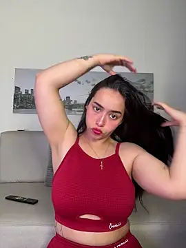 SophieRoyals online show from May 31, 2026, 2:12 pm