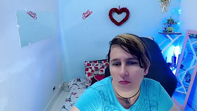 victoria jones online show from February 4, 2026, 2:34 pm