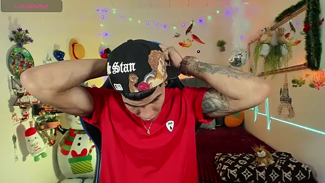 Damian latinxxx online show from November 23, 2025, 3:16 am