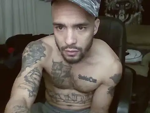 Snapshot of JohnnyDeep187 chatting on January 8, 2025, 11:21 am JohnnyDeep187 online show from January 8, 2025, 11:21 am