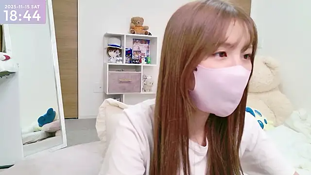 -SHINON- online show from November 15, 2025, 9:46 am