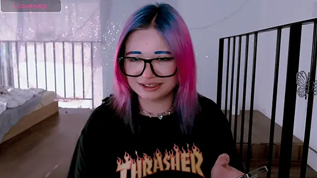 candy lina online show from June 2, 2026, 9:31 am