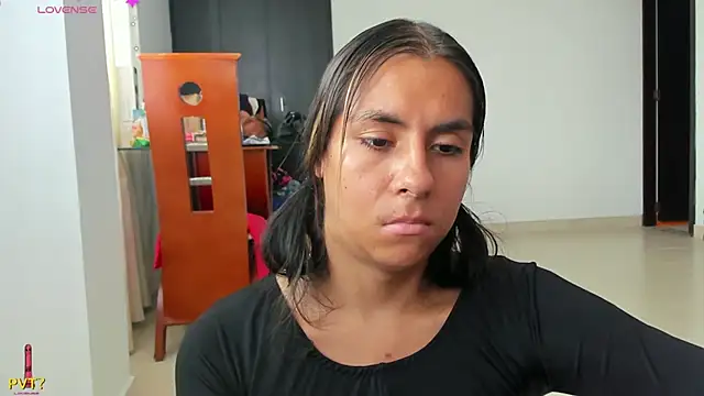 Snapshot of Kamilasalazar chatting on February 15, 2025, 6:01 pm Kamilasalazar online show from February 15, 2025, 6:01 pm