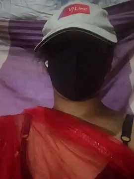 Snapshot of Tharukasenevirathne chatting on July 22, 2026, 5:26 pm Tharukasenevirathne online show from July 22, 2026, 5:26 pm