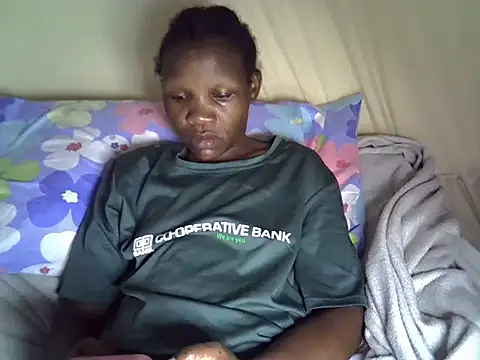 Snapshot of Sweet_serah chatting on February 21, 2026, 3:30 am Sweet serah online show from February 21, 2026, 3:30 am