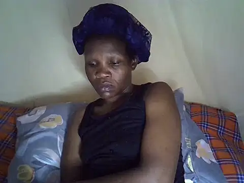 Snapshot of Sweet_serah chatting on March 1, 2026, 3:39 am Sweet serah online show from March 1, 2026, 3:39 am