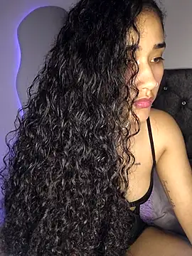 jaderossxx online show from April 2, 2026, 2:19 am