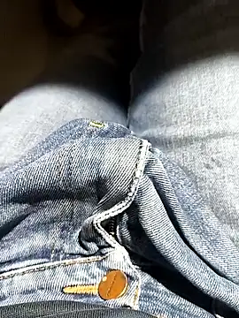 franko1987 online show from April 3, 2026, 4:52 am