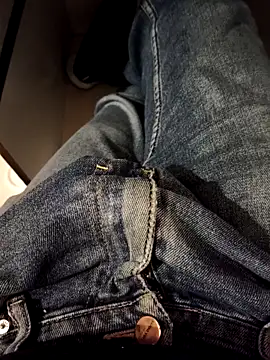 franko1987 online show from November 11, 2025, 4:18 am