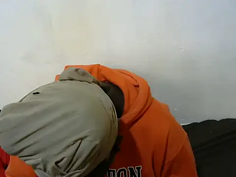 Snapshot of Thicky_kyla chatting on January 17, 2026, 9:46 am Thicky kyla online show from January 17, 2026, 9:46 am