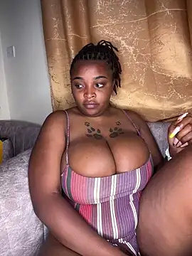 Snapshot of Savage_baby chatting on February 21, 2025, 4:05 pm Savage baby online show from February 21, 2025, 4:05 pm