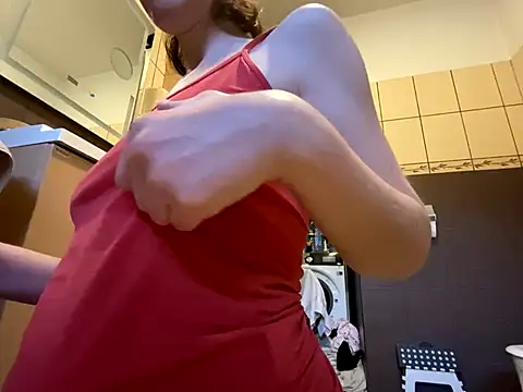 Milky hairy mommy online show from November 12, 2025, 7:45 am