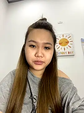 Odette68 online show from November 23, 2025, 12:09 am