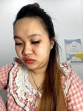 Odette68 online show from November 5, 2025, 1:31 am