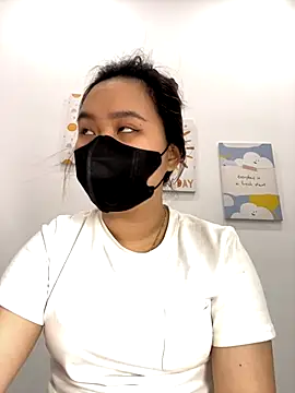 Odette68 online show from October 19, 2025, 12:57 am