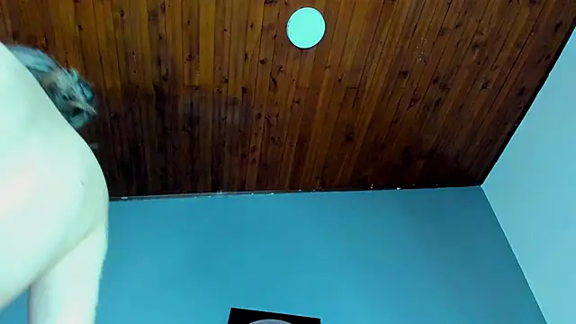 AmbarHills 1 online show from April 10, 2026, 11:39 am