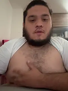 chavarro889 online show from April 9, 2026, 3:29 pm