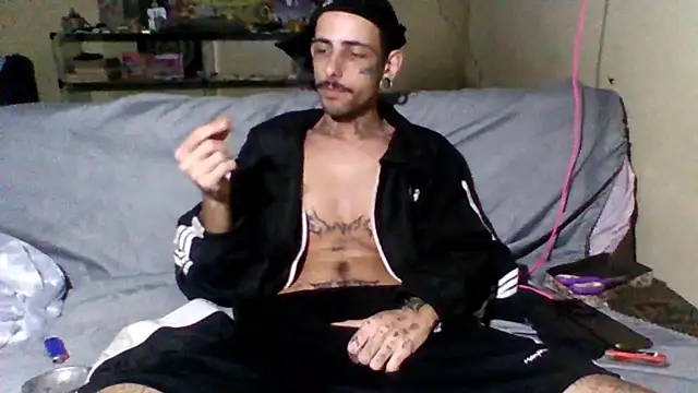 sellvageria online show from November 6, 2025, 8:02 pm