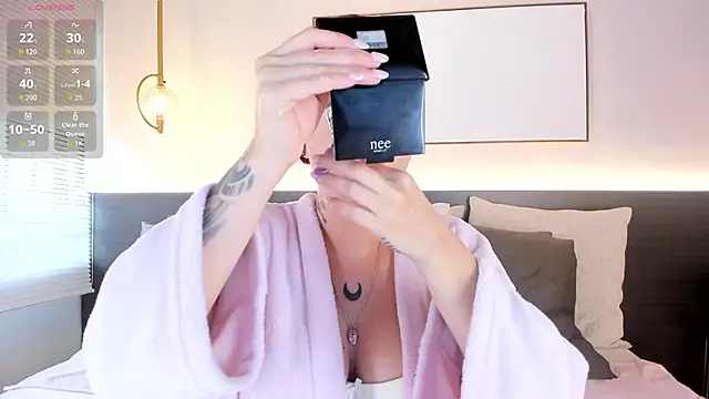 Snapshot of StacyRigel chatting on February 10, 2026, 8:08 pm StacyRigel online show from February 10, 2026, 8:08 pm