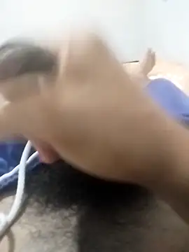 Snapshot of Ricardao13 chatting on November 9, 2025, 3:32 am Ricardao13 online show from November 9, 2025, 3:32 am