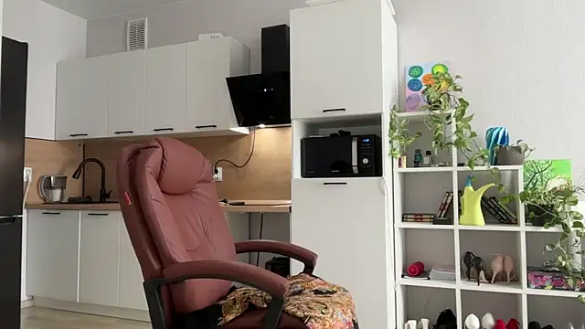 Victoria1Love online show from January 17, 2026, 11:36 am