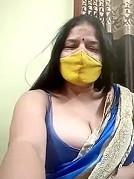 Snapshot of IndianAngle chatting on October 25, 2025, 12:04 pm IndianAngle online show from October 25, 2025, 12:04 pm