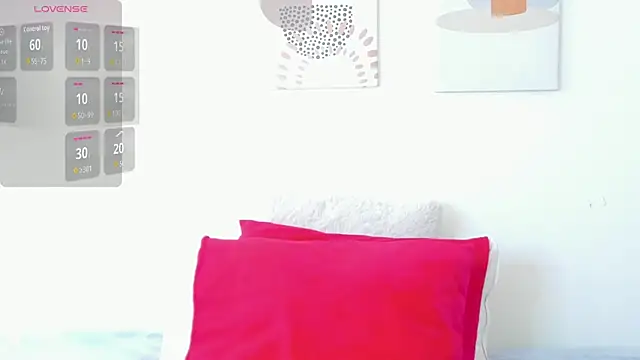 Snapshot of Evawalker_ chatting on June 30, 2026, 3:01 pm Evawalker online show from June 30, 2026, 3:01 pm